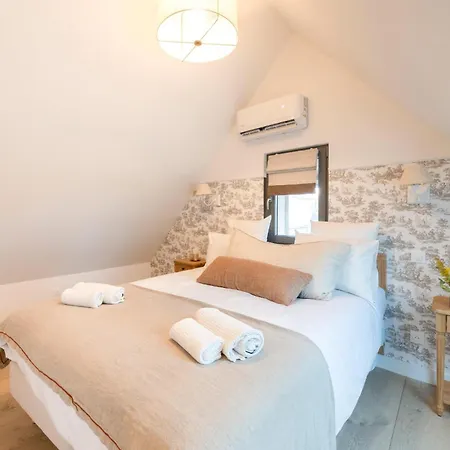 Maison Longere Beautiful House Near Deauville Prázdninový dům Cricquebœuf